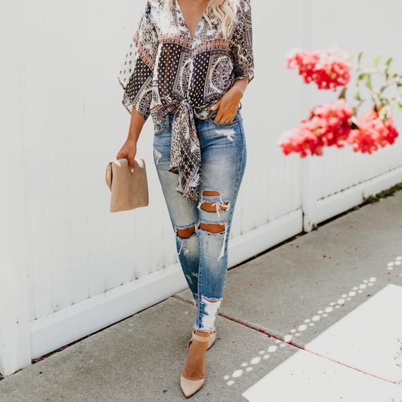 HP💥KanCan • Distressed Light Denim - Picture 4 of 8